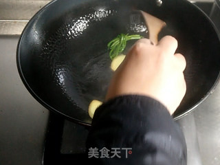 萝卜鱼圆汤的做法步骤：3
