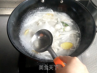 萝卜鱼圆汤的做法步骤：7
