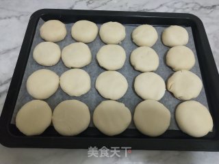 酥皮绿豆饼的做法步骤：6