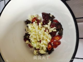 生拌西葫芦丝的做法步骤：5