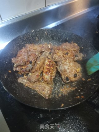 蒜苗烧带鱼的做法步骤：8