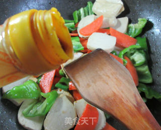 胡萝卜青椒炒小素鸡的做法步骤：6