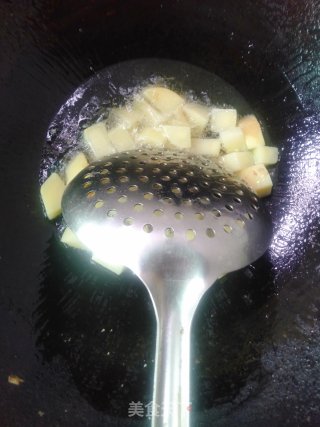 小炒酱鸡蛋的做法步骤：3