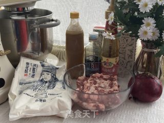 双色猪肉包子︱面皮松软馅料十足超好吃！的做法步骤：1