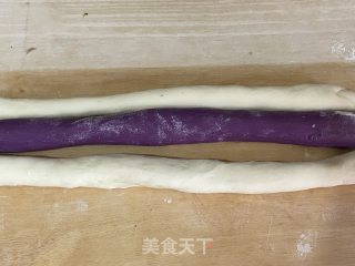 双色猪肉包子︱面皮松软馅料十足超好吃！的做法步骤：11