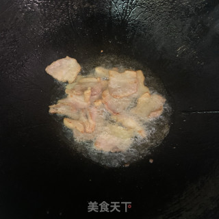 青瓜炒五花肉的做法步骤：4
