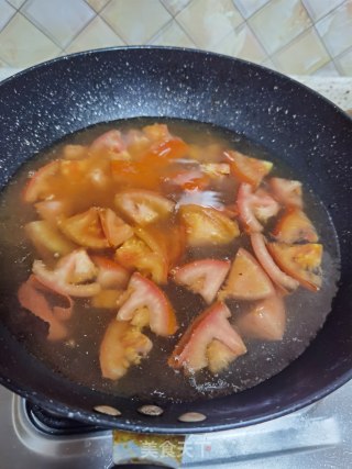 西红柿豆腐蘑菇汤的做法步骤：14