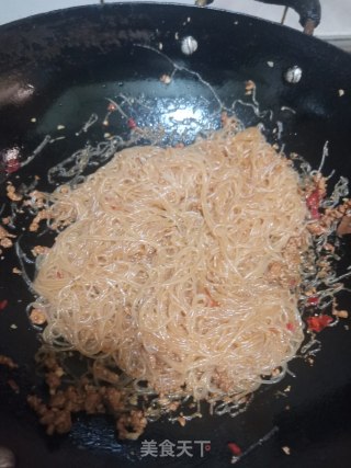 肉末粉丝（蚂蚁上树）的做法步骤：16