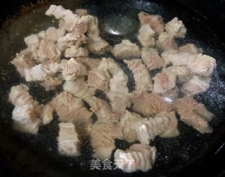 西红柿牛肉粉丝汤#酸甜开胃菜#的做法步骤：4