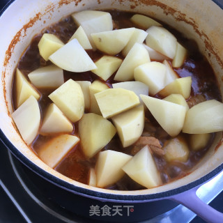 鸡腿土豆焖锅的做法步骤：10