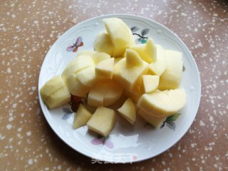 苹果红枣汤的做法步骤：1