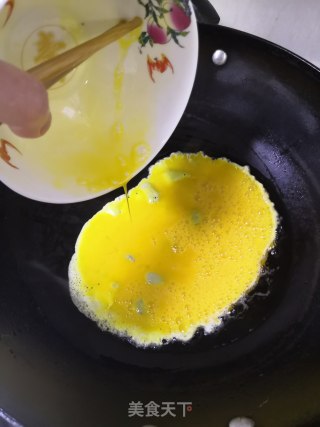 韭菜炒鸡蛋的做法步骤：4