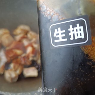 冬笋烧羊肉的做法步骤：15