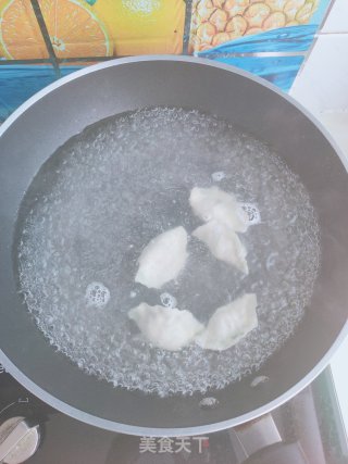 虾干韭菜水饺的做法步骤：12
