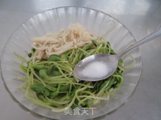 黑豆苗拌金针菇的做法步骤：6
