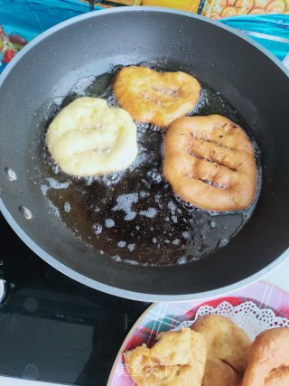 葱香炸油饼的做法步骤：10