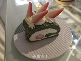 抹茶草莓卷的做法步骤：14