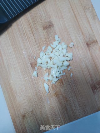 剁椒拌万年青干菜的做法步骤：4