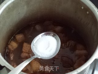 红烧五花肉熏鸡蛋的做法步骤：10