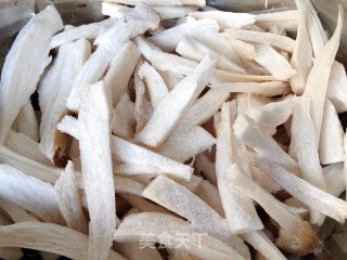 酥炸杏鲍菇的做法步骤：2