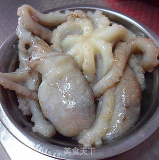 酱爆八带鱼的做法步骤：1