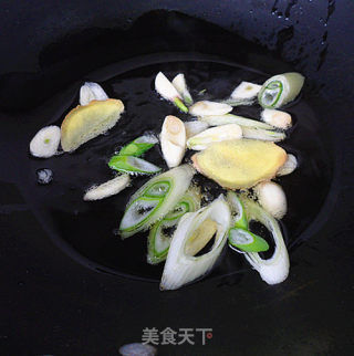 酱爆八带鱼的做法步骤：4