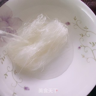 粉丝馅素菜饺子的做法步骤：1