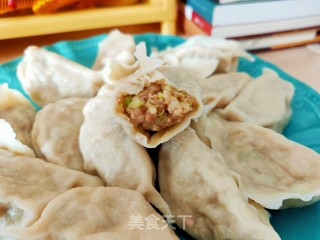 猪肉莲藕香芹水饺的做法步骤：14