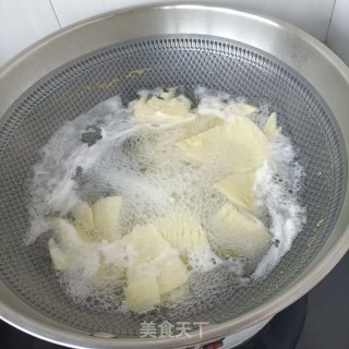 红油冬笋的做法步骤：4