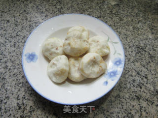 荸荠炒菜芯的做法步骤：2