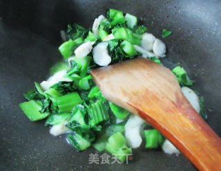 荸荠炒菜芯的做法步骤：9