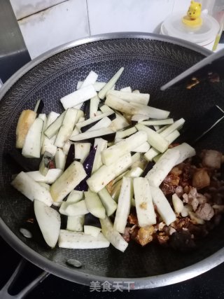 咸鱼茄子煲的做法步骤：9