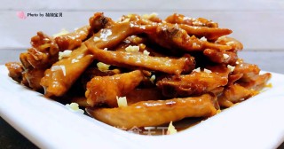 蒜香鸡翅尖的做法步骤：15