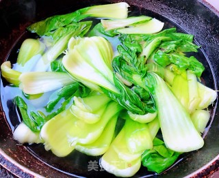 素炒香菇油菜的做法步骤：2