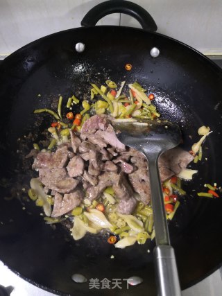 泡椒猪肝的做法步骤：12