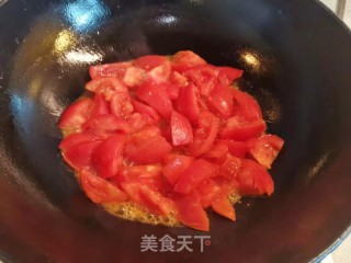 火麻油西红柿牛腩汤的做法步骤：11