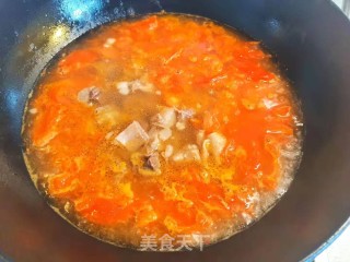火麻油西红柿牛腩汤的做法步骤：12