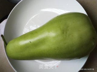 胡瓜炒鸡蛋的做法步骤：1