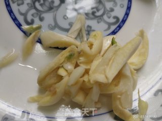 胡瓜炒鸡蛋的做法步骤：3
