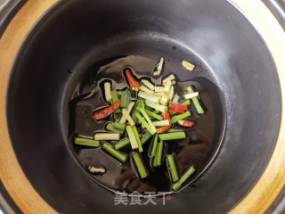 牛肉丸海带苗汤的做法步骤：5