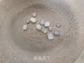 高压锅版红烧猪蹄的做法步骤：4