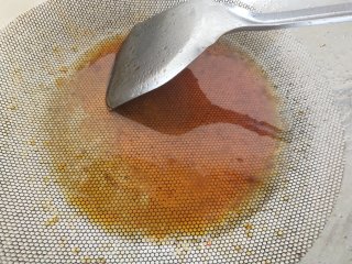 高压锅版红烧猪蹄的做法步骤：6