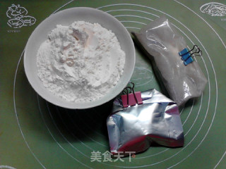 酱香腊肉蘑菇黑米饼的做法步骤：16