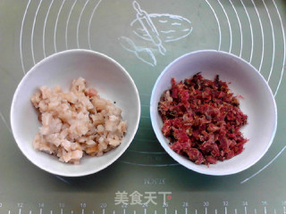 酱香腊肉蘑菇莜面蒸饺的做法步骤：5