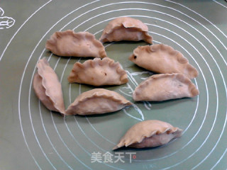 酱香腊肉蘑菇莜面蒸饺的做法步骤：22