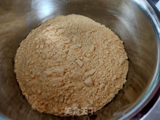 玉米面窝头的做法步骤：1