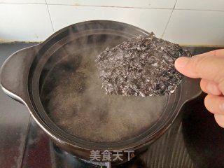 紫菜肉丸汤的做法步骤：9
