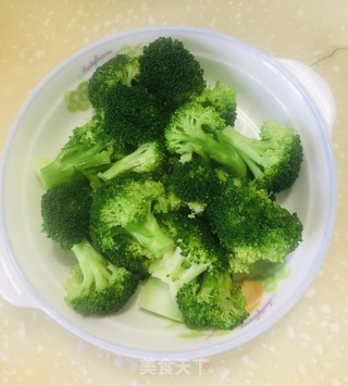 白水煮西兰花的做法步骤：6