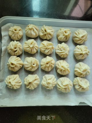 鲜肉玉米小笼包的做法步骤：6