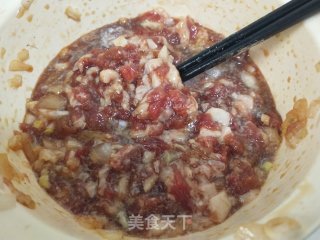 驴肉圆葱馅包子的做法步骤：3
